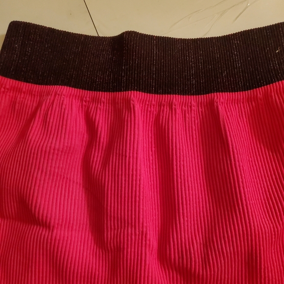 🤩New free people good karma neon pink running shorts size M/L - Picture 3 of 6